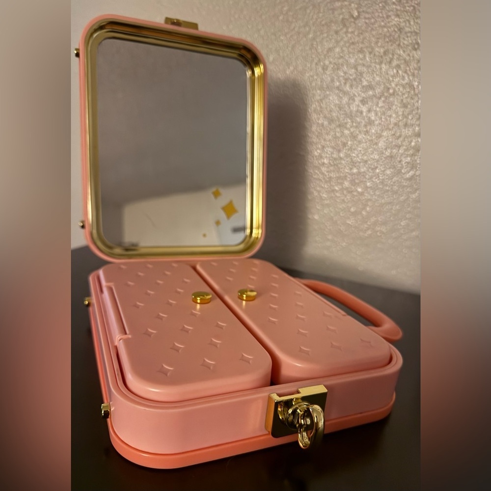 FAO Schwarz Pink Travel Makeup Case | Embossed Cosmetic Organizer - Picture 3 of 8
